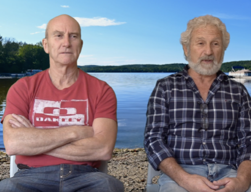 Les skieurs nautiques du lac Connely